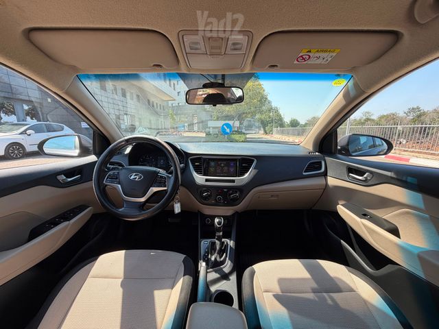 יונדאי אקסנט i25