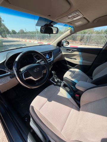 יונדאי אקסנט i25
