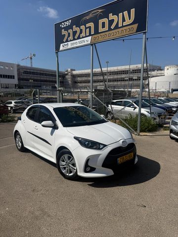 מודעת רכב טויוטה יאריס