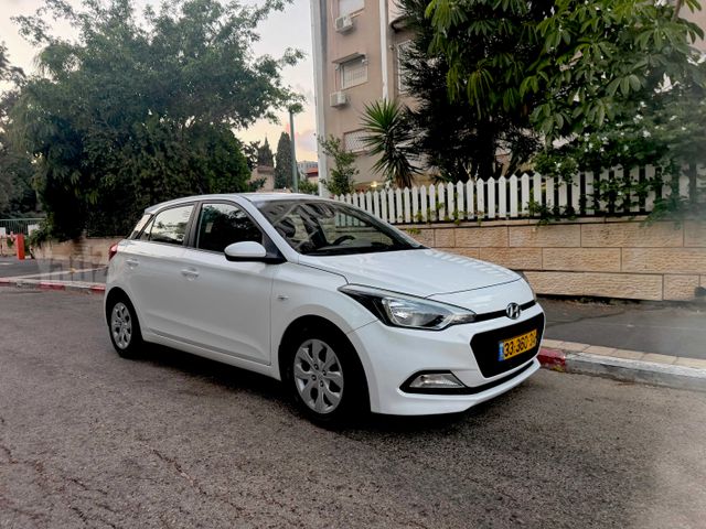 יונדאי i20