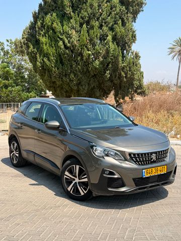 פיג'ו 3008