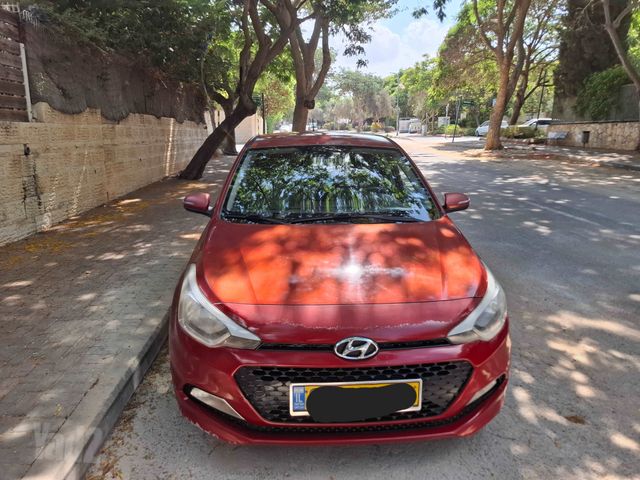 יונדאי i20