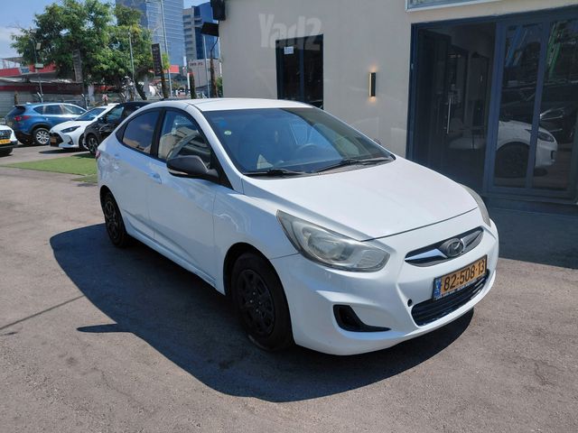יונדאי אקסנט i25