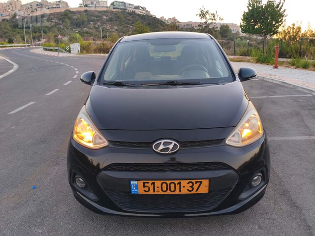 יונדאי i10