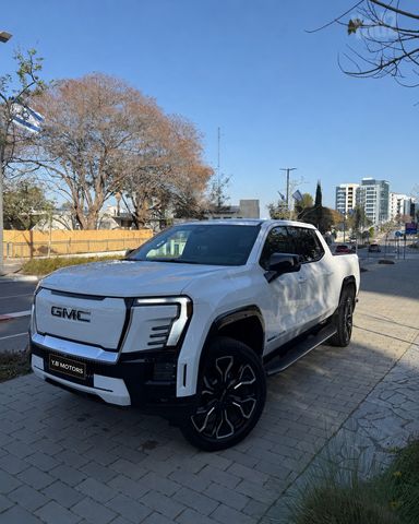 מודעת רכב ג'י.אם.סי סיירה EV