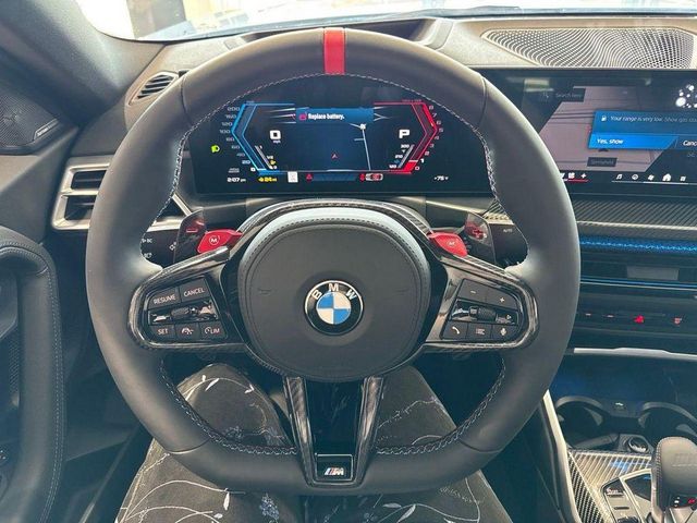 ב מ וו M2