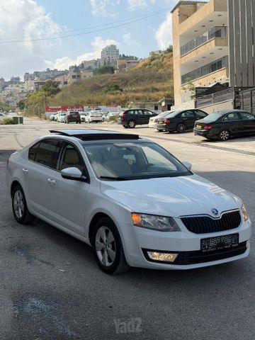 סקודה אוקטביה