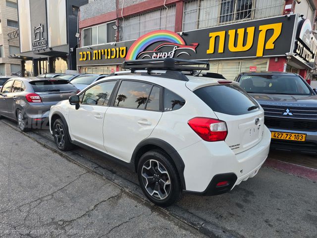 מודעת רכב סובארו XV