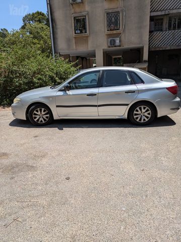 סובארו אימפרזה