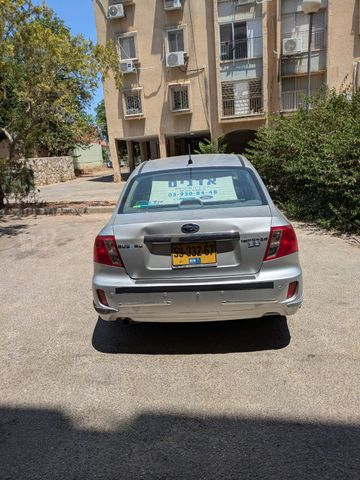 סובארו אימפרזה