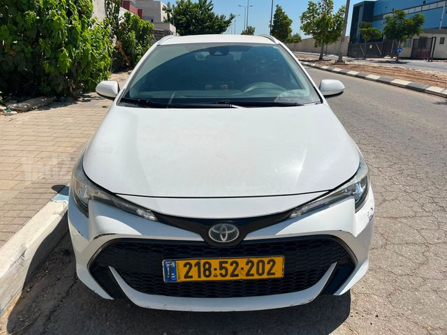 מודעת רכב טויוטה קורולה
