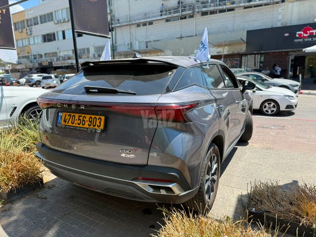 צ׳רי FX