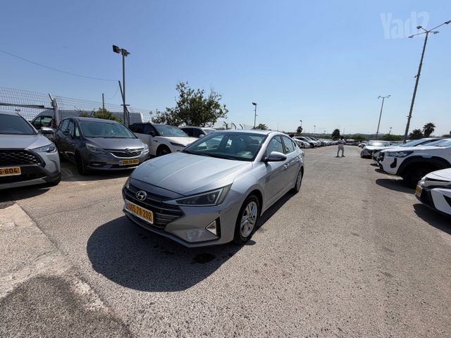 יונדאי אלנטרה