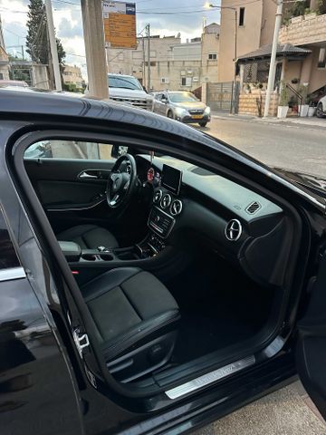 מרצדס-בנץ A-class