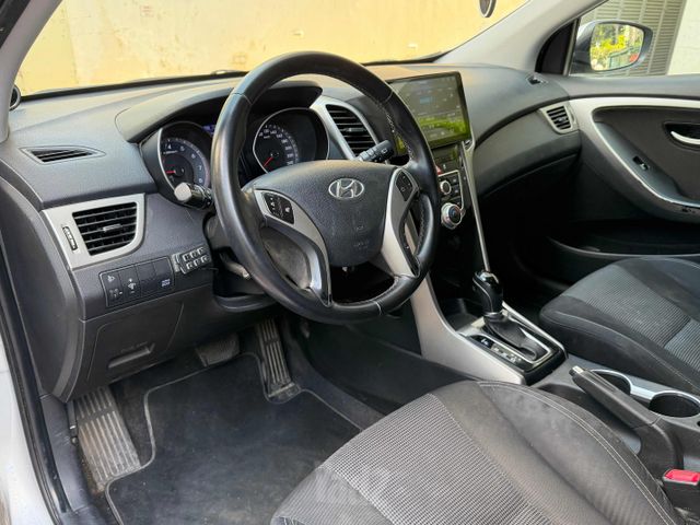 יונדאי i30