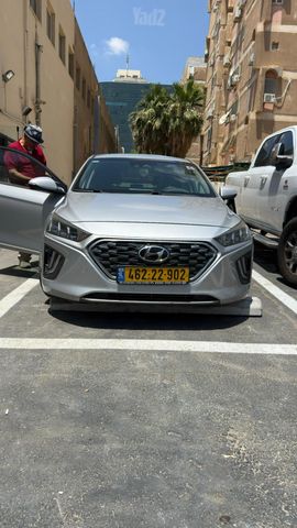 מודעת רכב יונדאי איוניק
