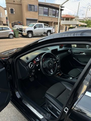 מרצדס-בנץ A-class