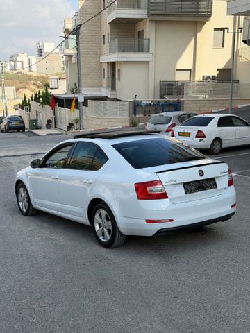 סקודה אוקטביה