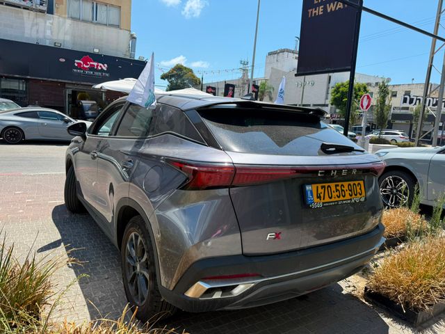 צ׳רי FX