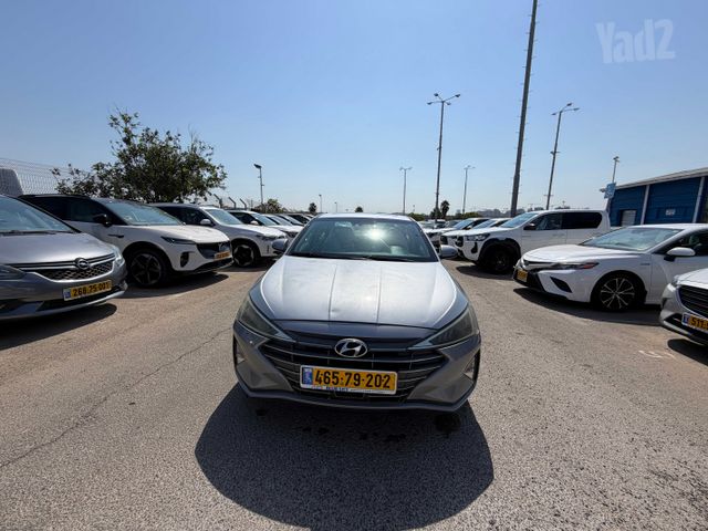 יונדאי אלנטרה