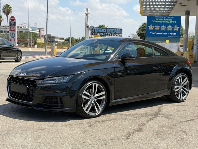 אאודי TT