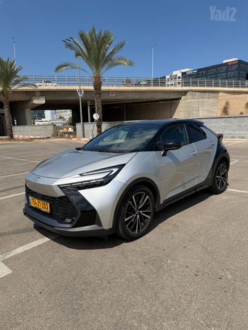 מודעת רכב טויוטה C-HR 2