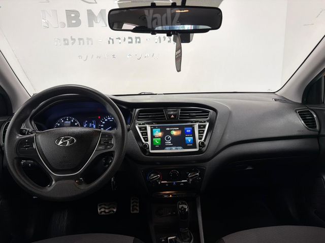 יונדאי I20 קרוס