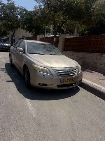טויוטה קאמרי