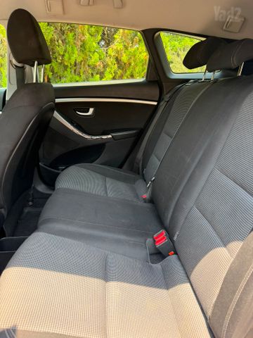 יונדאי i30