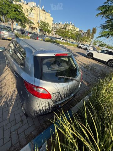 מאזדה 2