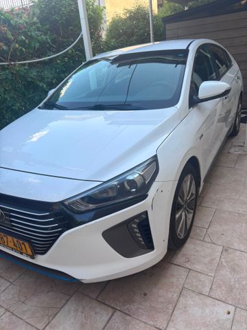 יונדאי איוניק