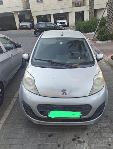 פיג'ו 107