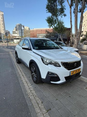 פיג'ו 3008