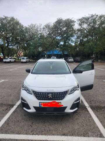 פיג'ו 3008