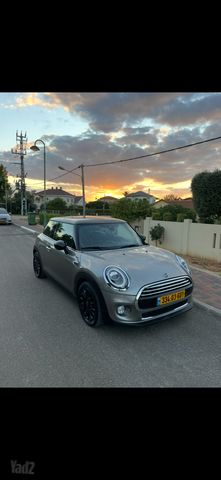 מודעת רכב מיני קופר