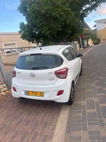 יונדאי i10