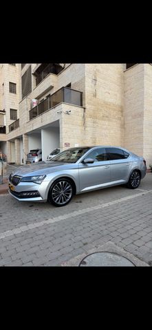 מודעת רכב סקודה סופרב
