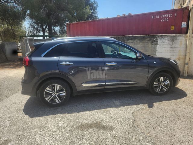 קיה נירו