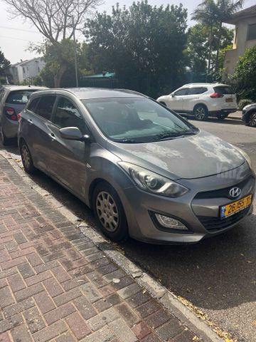 יונדאי i30