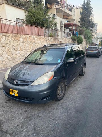 טויוטה סיינה