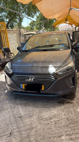 יונדאי איוניק