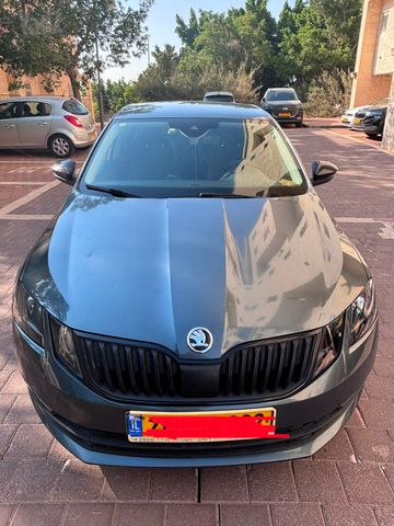 סקודה אוקטביה