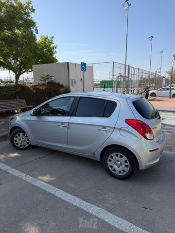 יונדאי i20