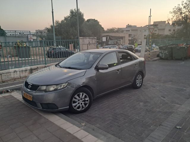 מודעת רכב קיה פורטה