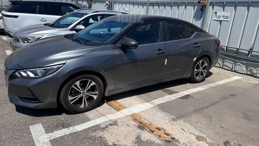 ניסאן סנטרה