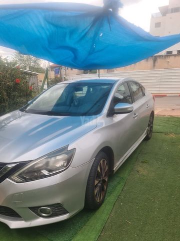 ניסאן סנטרה