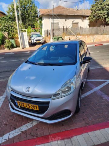 מודעת רכב פיג'ו 208