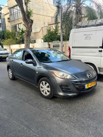 מאזדה 3
