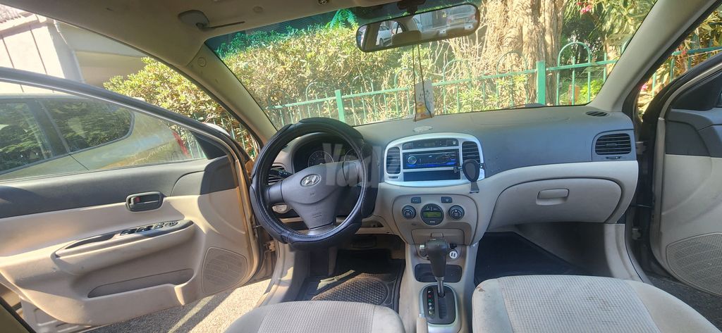 יונדאי אקסנט i25