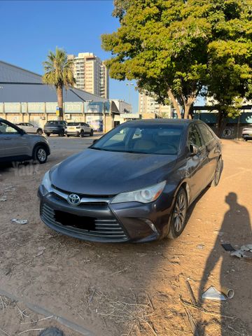 טויוטה קאמרי